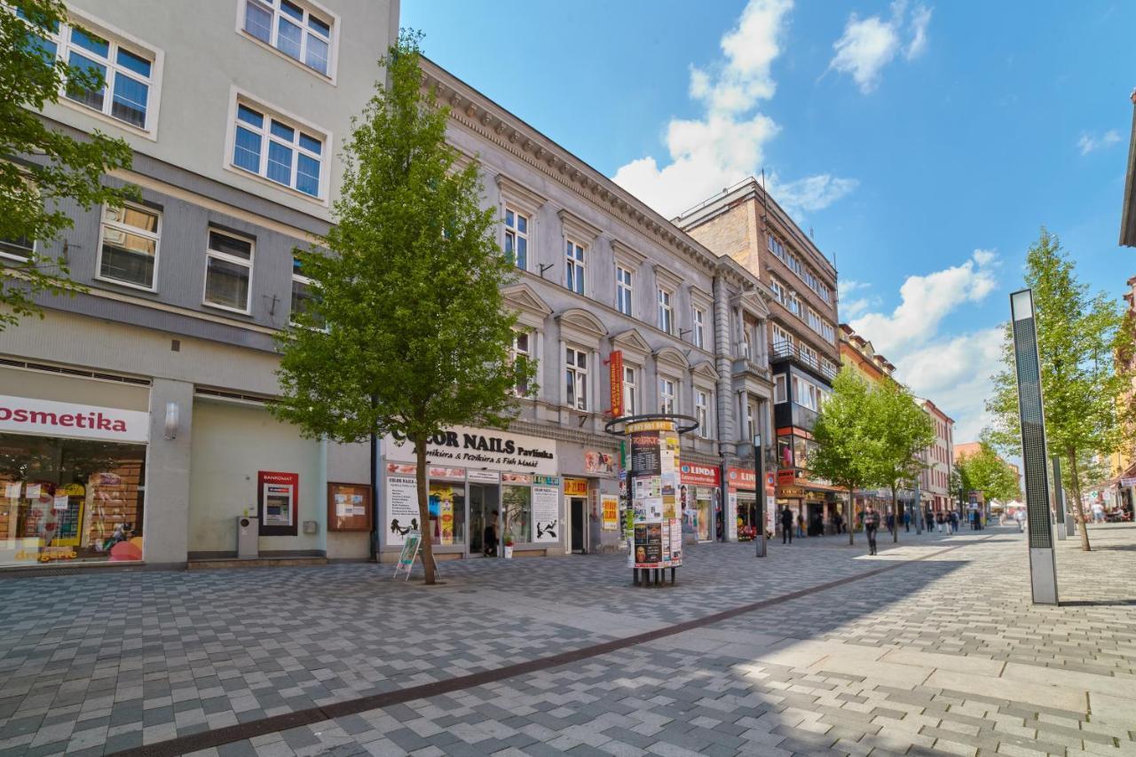 The Dante Apartments 1988, City Centre Cheb Esterno foto